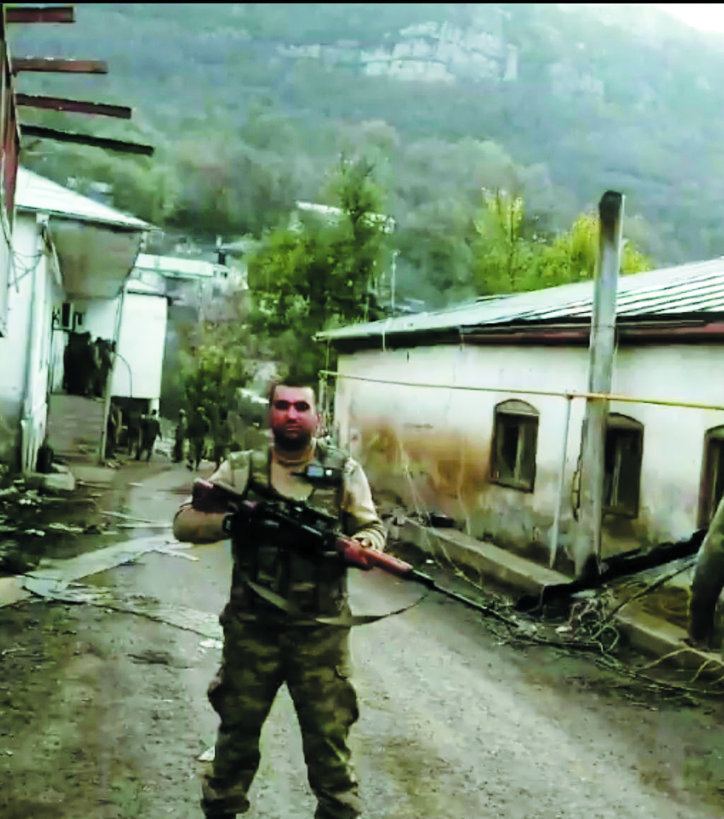 Yaponiyada fərqlənən karateçilərimiz redaksiyamızın qonağı oldular